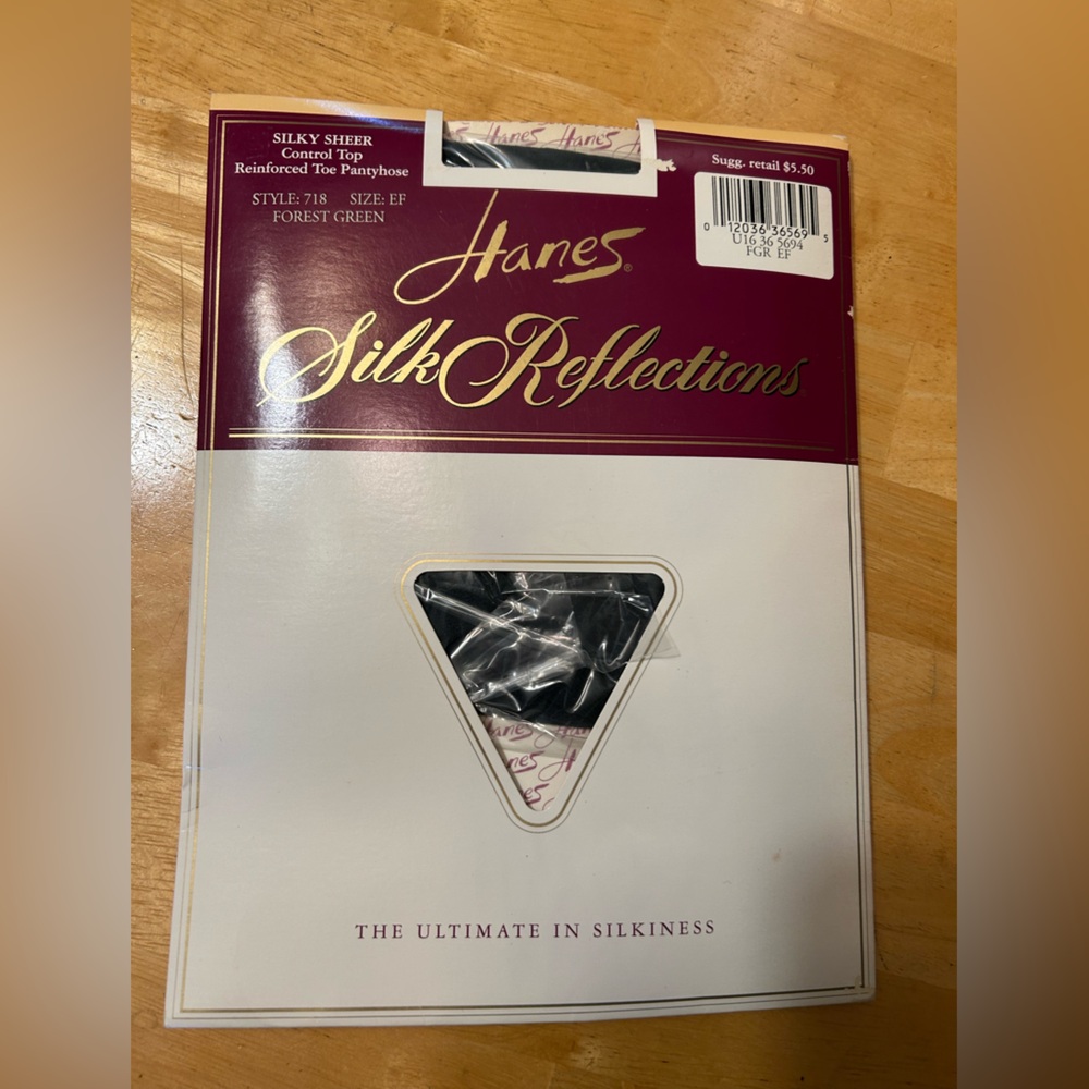 Hanes Silk Reflections control top pantyhose in Forest Green